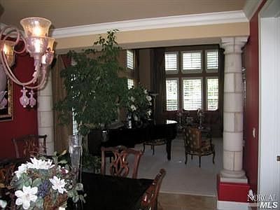 5th image of 1155 Castle Oaks Dr