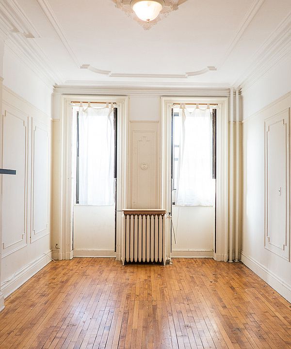 2nd image of 911 Bedford Ave APT 2