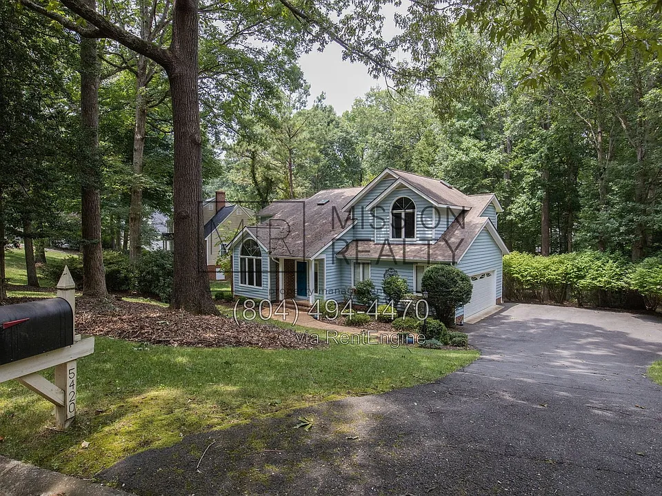 5420 Sunrise Bluff Ct