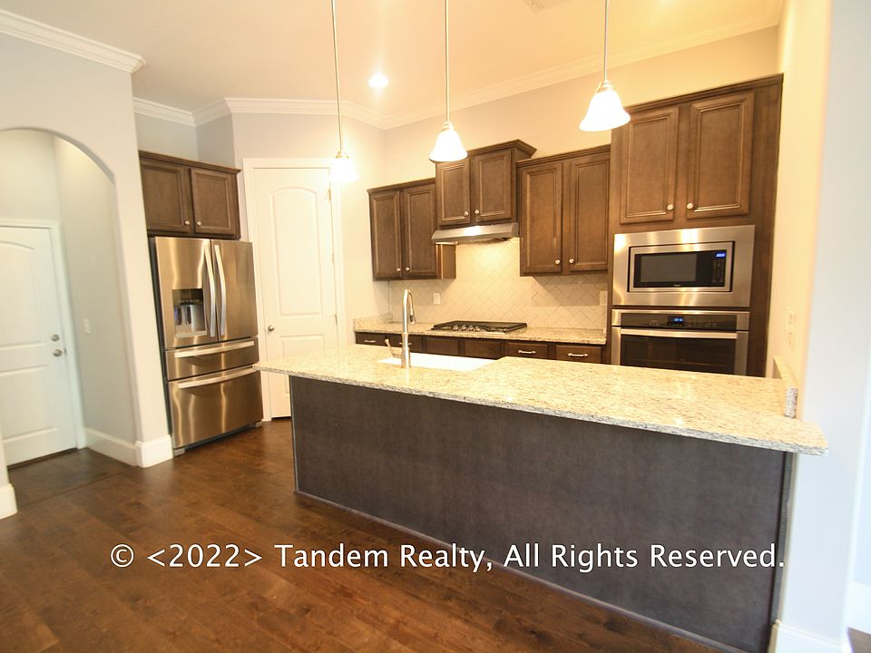 212 Cedar Place Row (4)_07262022
