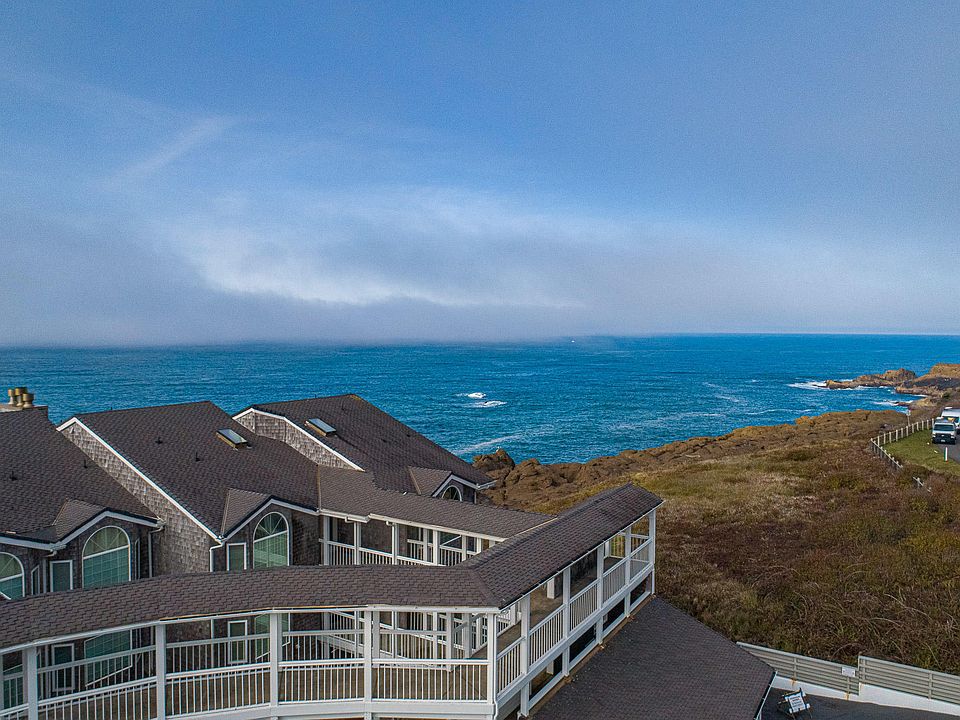 1st image of 1123 N Highway 101 Unit 25