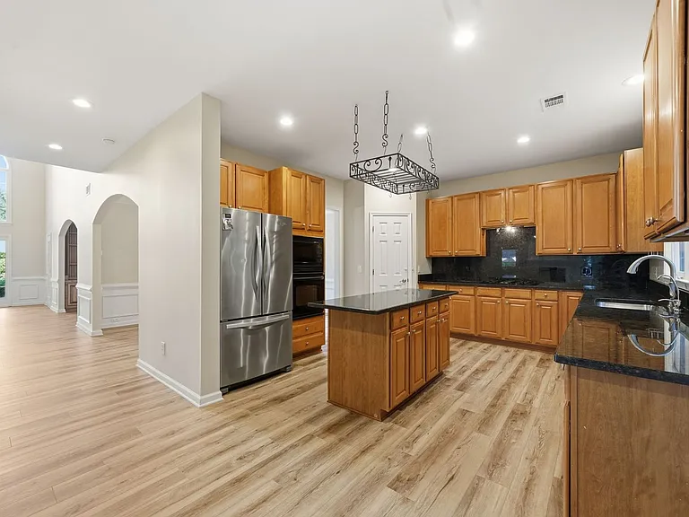 174 Ennisbrook Dr SE — Photo 15