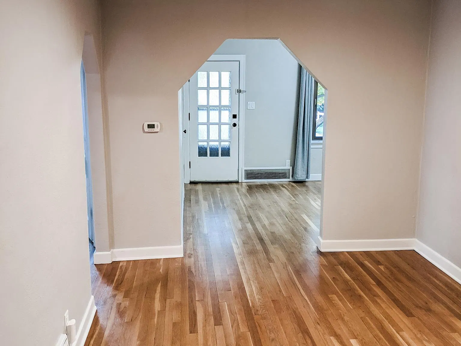1005 Rose Ave — Photo 4