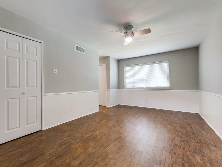 6707 Hillwood Ln — Photo 16