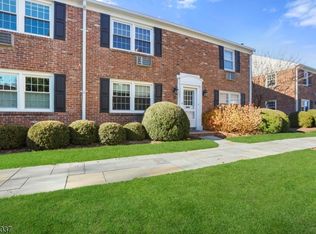 68-86 New England Ave Unit 18 BLDG 66 #18, Summit City, NJ 07901