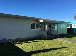 310 Orchard Ln, Fortuna, CA 95540