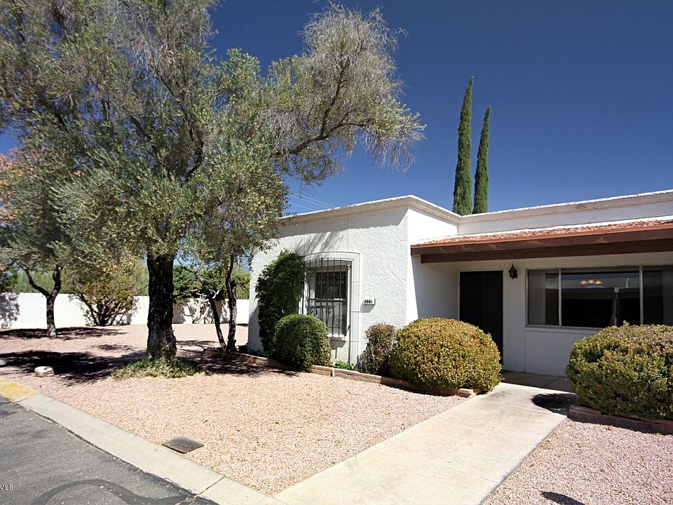 1st image of 8901 E Palms Park Dr