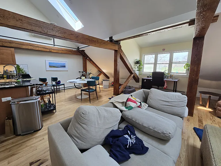 130 W Canal St #K — Photo 1