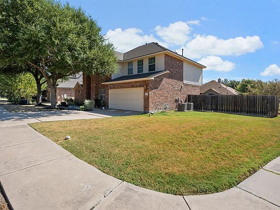 3rd image of 20117 Treyburn Ln