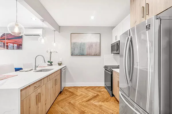 Rented by Compass | media 12