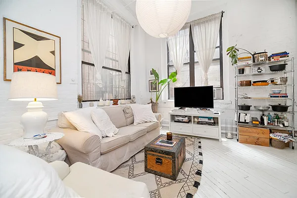 Rented by REAL New York | media 8