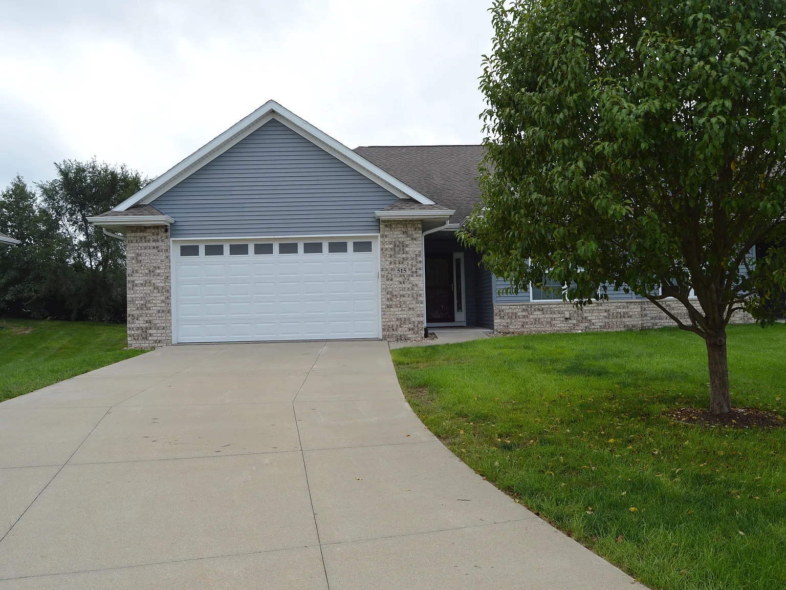 515 Majestic Oak Ct — Photo 1