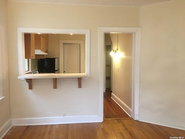 1st image of 241 W Broadway