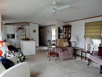 5th image of 45 Zimmer Dr