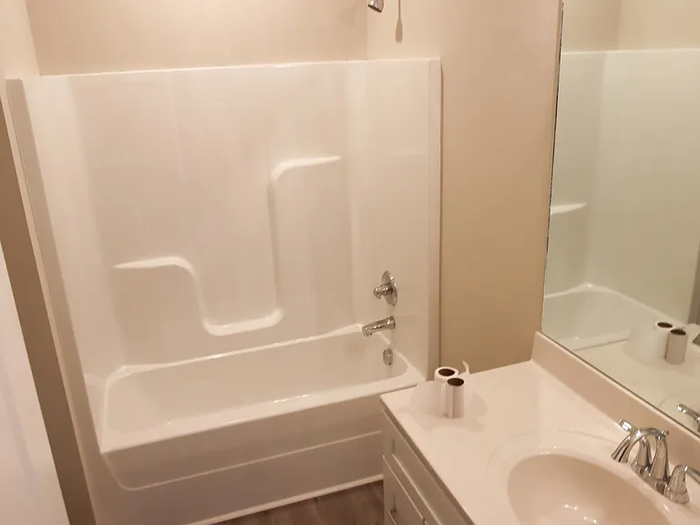 322 Briarwood Ln — Photo 23