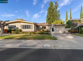 446 Virginia Hills Dr, Martinez, CA 94553