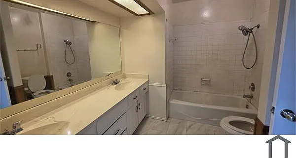 803 New England Ct — Photo 16