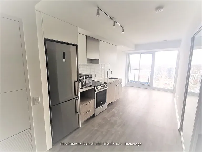 251 Jarvis St #4015 — Photo 5
