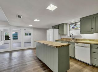 2102 Benjamin Rd, Irving, TX 75060