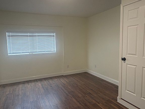 5th image of 6212 Locust St