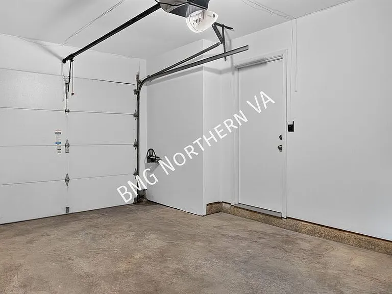 6001 Keble Dr — Photo 55