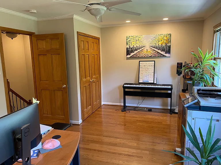 17 Gatehouse Ln — Photo 2