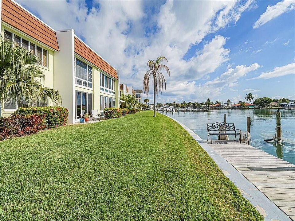 1st image of 1315 Bayshore Drive #204