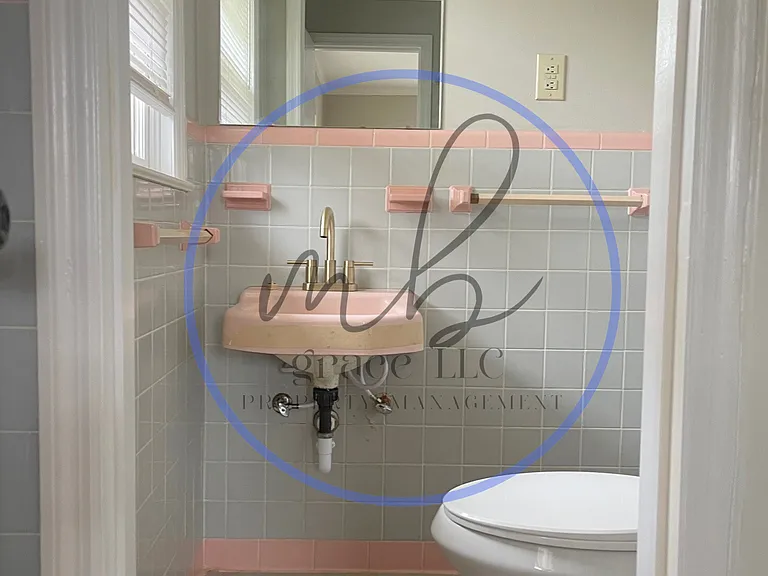 5705 Creighton St — Photo 16