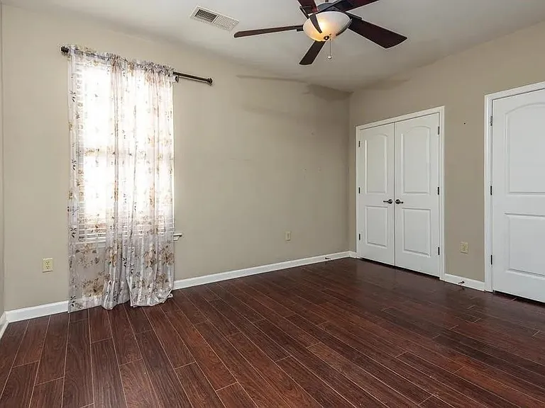 721 Litty Ct — Photo 9
