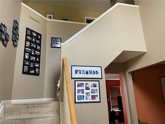 2nd image of 3482 Trailview Ct
