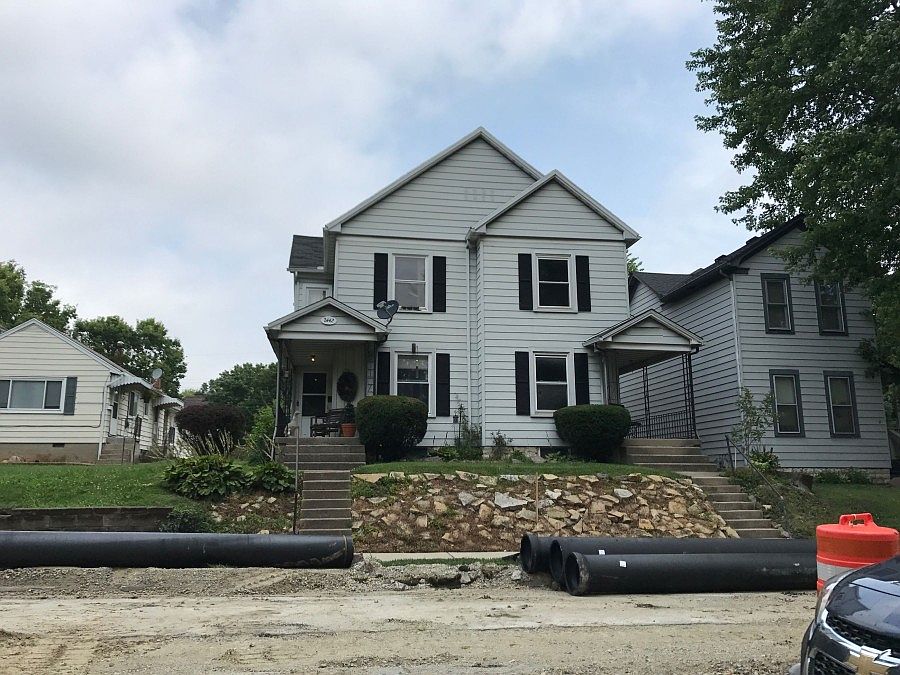1st image of 2442 Wayne Ave