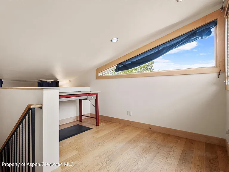 707 Shield O Rd — Photo 38