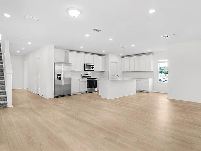 5643 Enchanted Meadow Aly — Photo 5