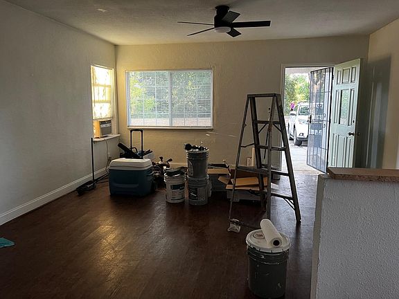 5th image of 612 N Bear Creek Ct