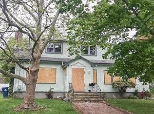 17 Mount Vernon St, New Bedford, MA 02740