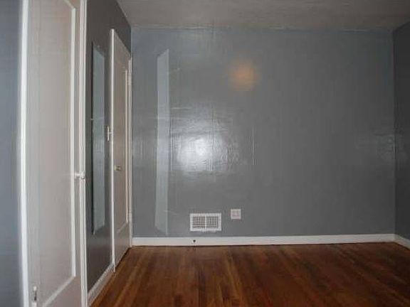 Front Bedroom