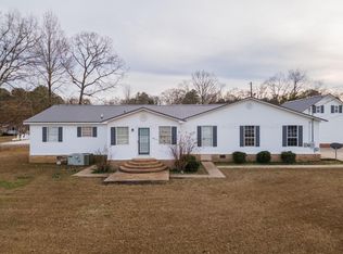 166 York St, Sumiton, AL 35148