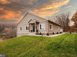 150 Hickory Hollow Ln, Pt Matilda, PA 16870