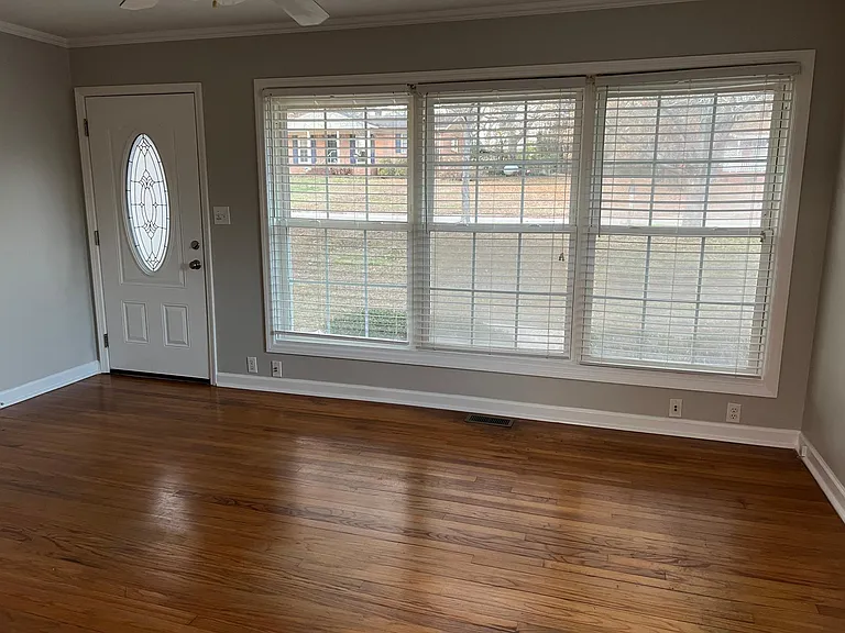 610 Wakeland Dr — Photo 6