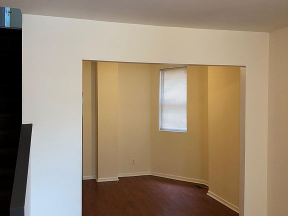4th image of 6353 Greenway Ave