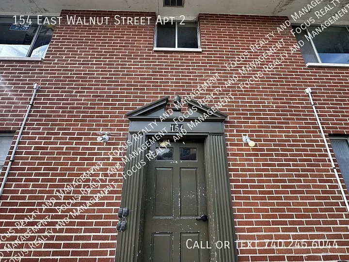 154 E Walnut St #2 — Photo 1