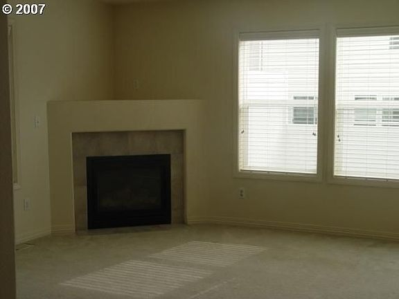 4th image of 5700 NE 82nd Ave Unit C13
