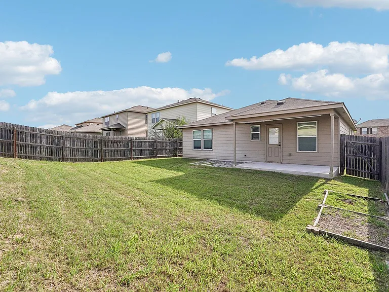 9209 Bowfield Dr — Photo 32