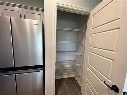 1631 Town Park Ct — Photo 12