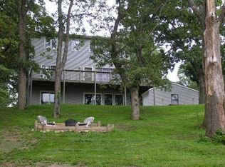 38464 N 4th Ave, Spring Grove, IL 60081