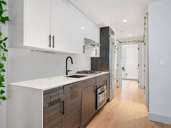 68 N 8th St, Brooklyn, NY
