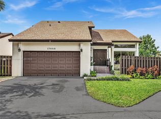 13666 SW 116th Ln, Miami, FL 33186