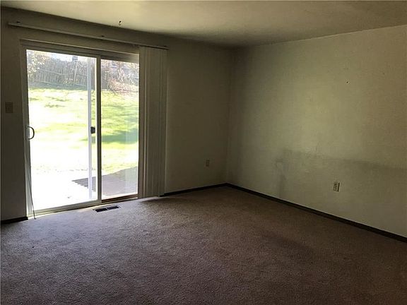5th image of 973 Academy Heights Dr