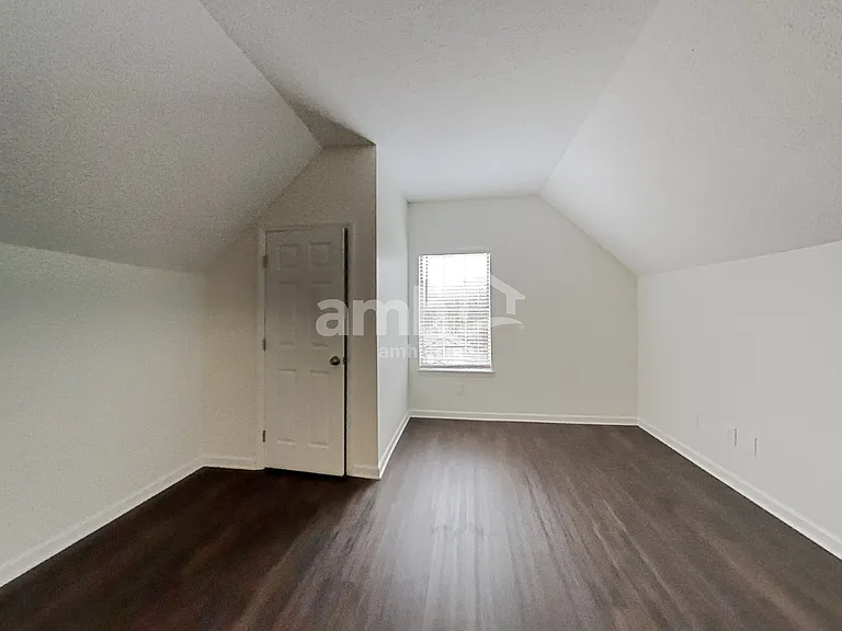 1325 Georgetown Dr — Photo 16