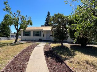 2228 Rossmoor Dr, Rancho Cordova, CA 95670